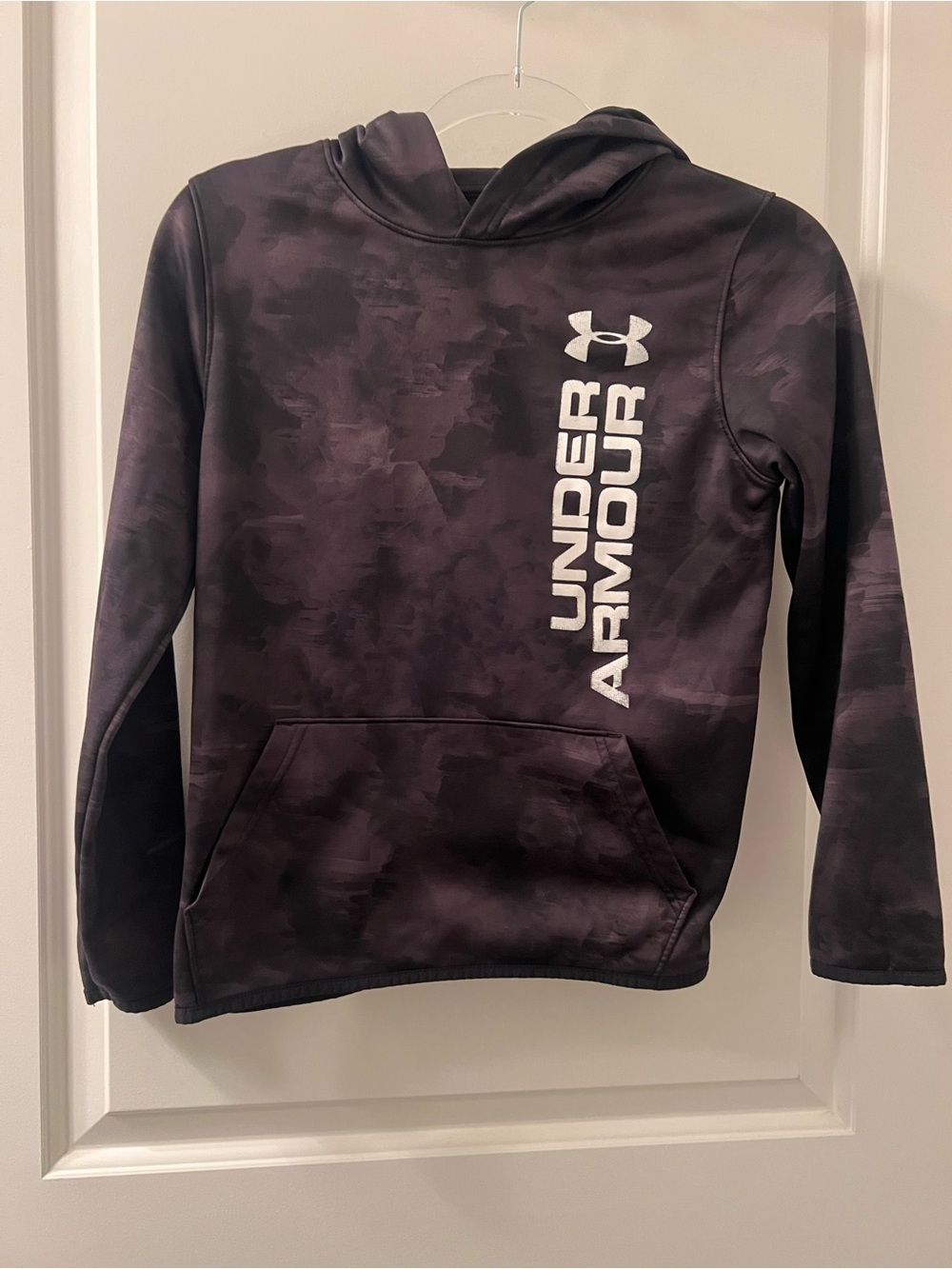 Under Armour ColdGear Youth Large Black Camo Pullover Hoodie